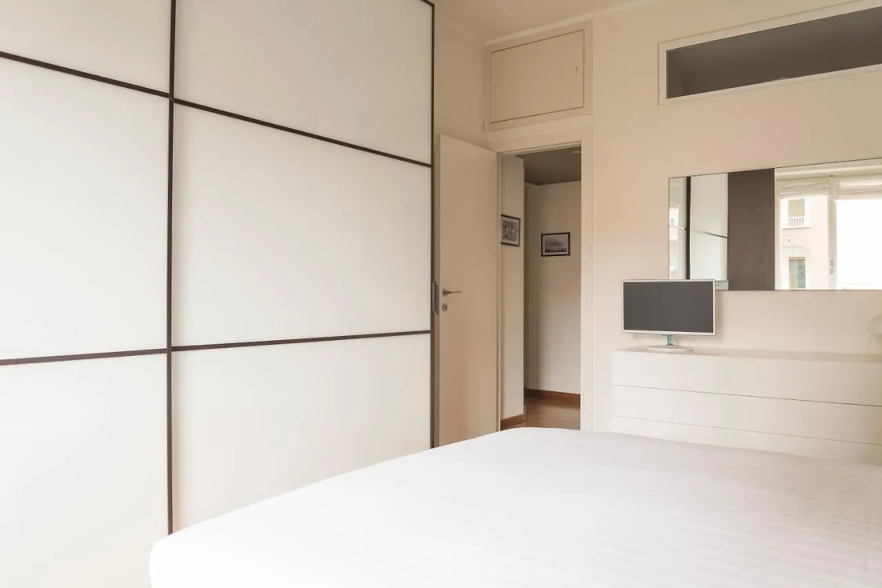 Milano Cosmopolitan Home 아파트