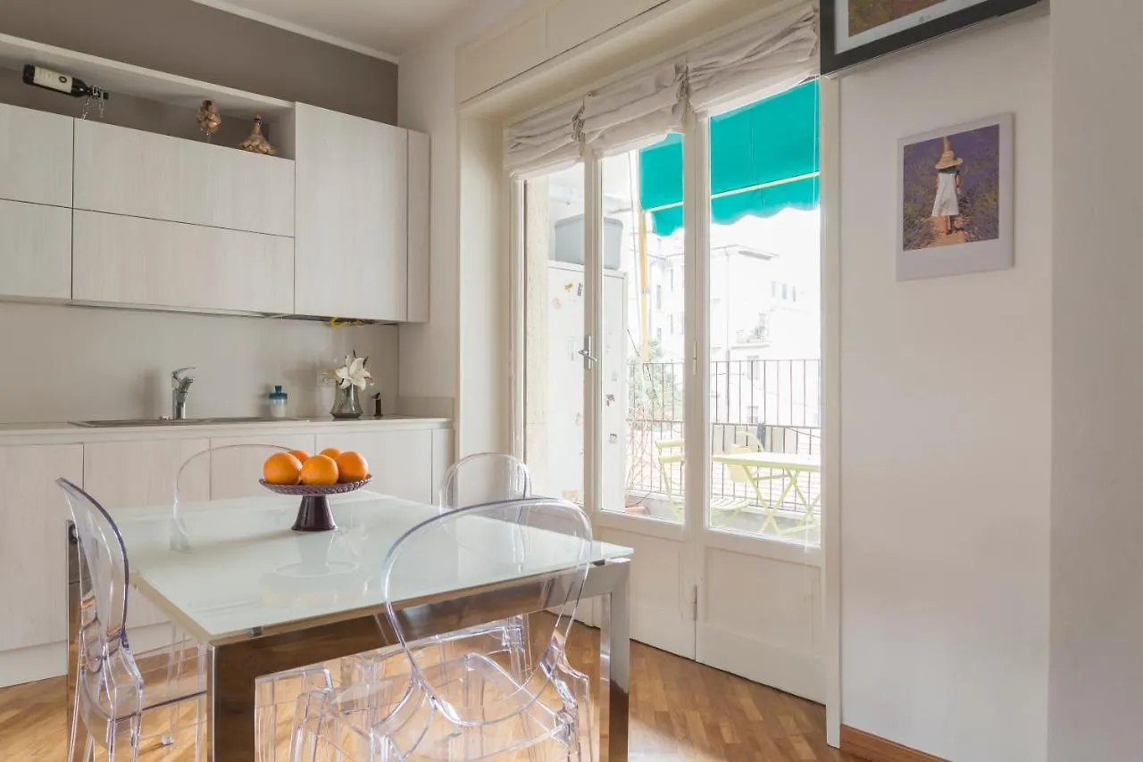 Milano Cosmopolitan Home 아파트 밀라노
